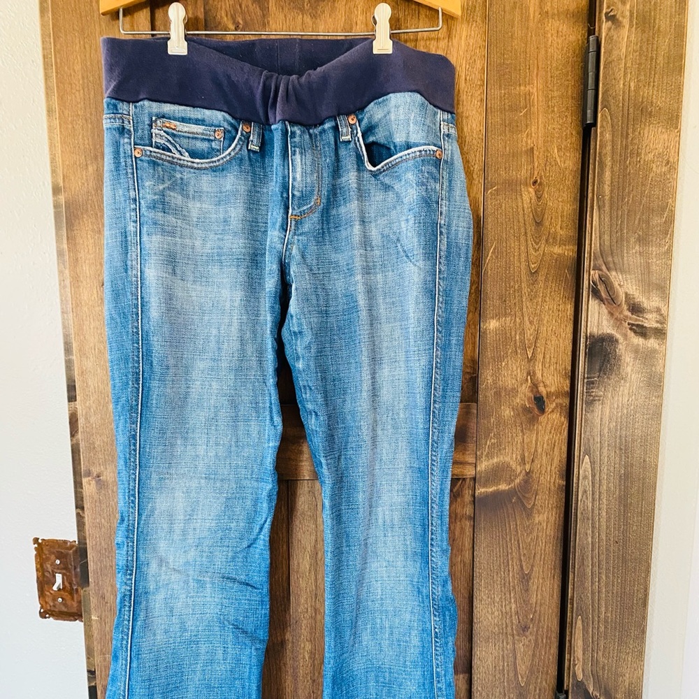 Womens Maternity Jean lot Size 32, Joes jeans and True religion